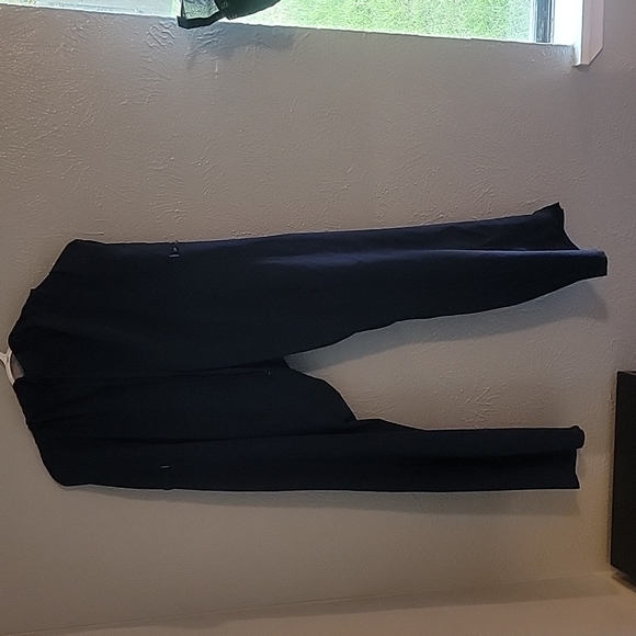 Scrub Set - Picture 2 of 2